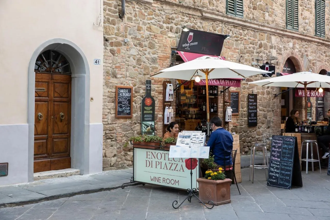 Suite Corso Matteotti - Tuscany View Montalcino 3*,