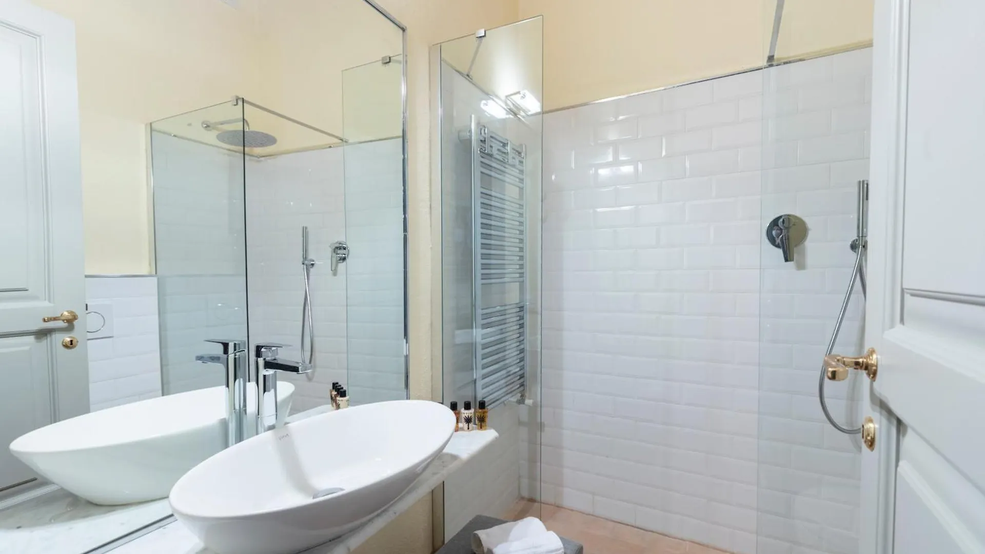 Affittacamere Suite Corso Matteotti - Tuscany View Montalcino